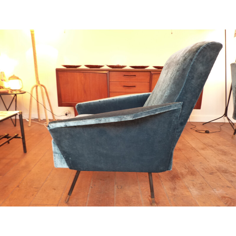 Paire de fauteuils italiens bleus canard en velours - années 50