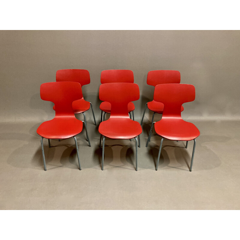 Set of 6 vintage child model chairs by Arne Jacobsen for Fritz Hansen, 1960s