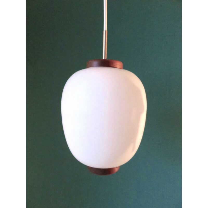 Lámpara de suspensión danesa de opalina, Bent KARBLY - 1950