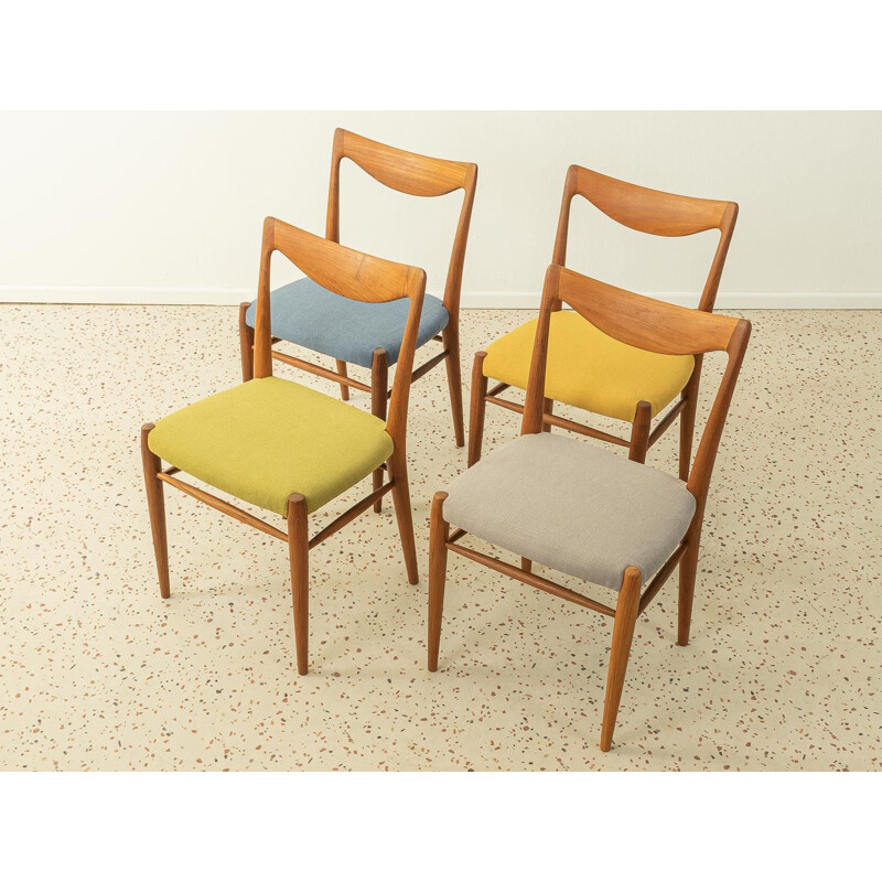 Set of 4 vintage "Bambi" chairs by Rastad & Relling for Gustav Bahus, Norway 1960s