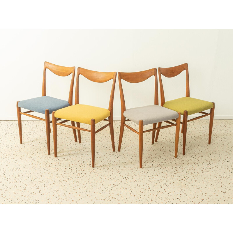 Set of 4 vintage "Bambi" chairs by Rastad & Relling for Gustav Bahus, Norway 1960s