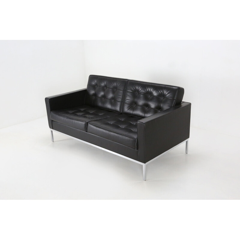 Vintage sofa "Sabrina" in black leather by Knoll International