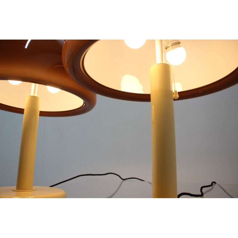 Paire de lampes de table vintage Mushroom par Harvey Guzzini, Italie 1960