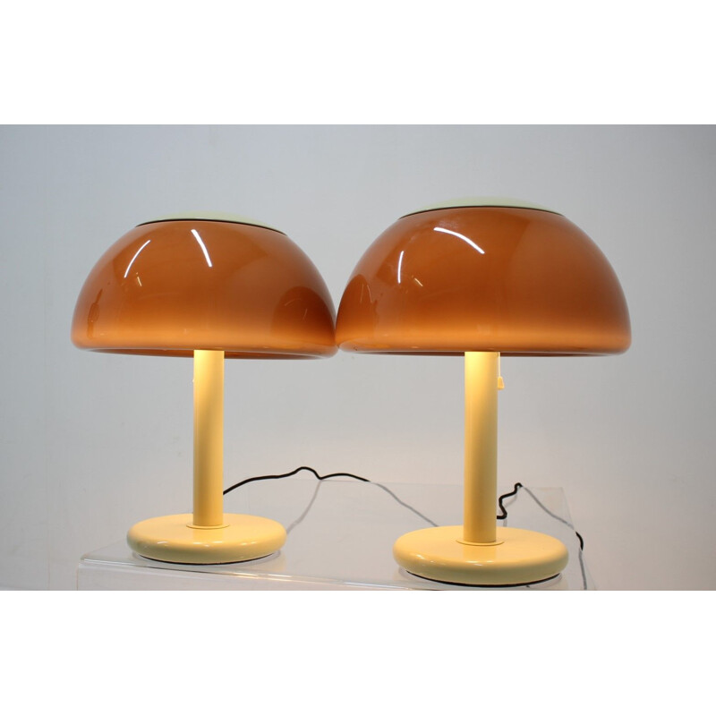 Paire de lampes de table vintage Mushroom par Harvey Guzzini, Italie 1960