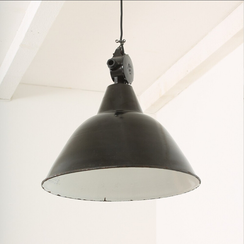 Enameled Industrial pendant lamp - 1930s