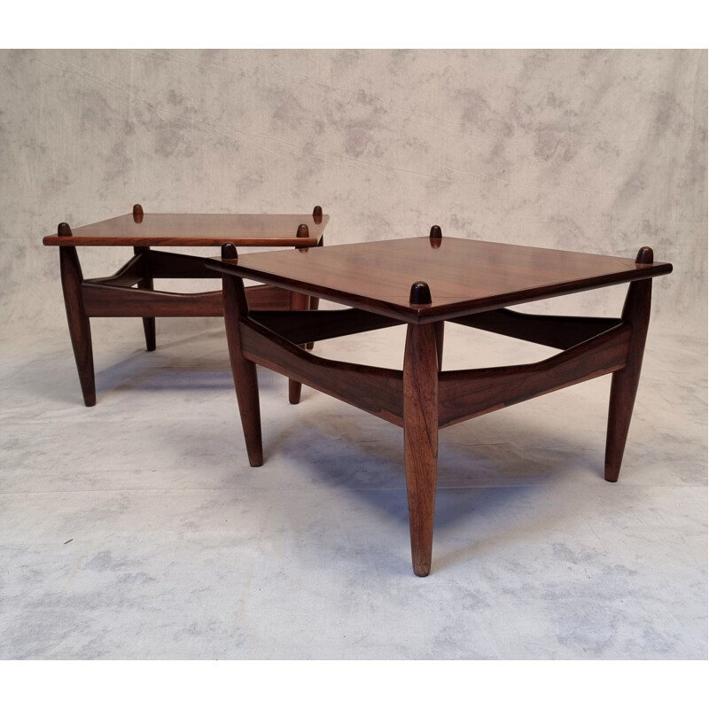Pair of vintage rosewood coffee tables n 272 by Illum Wikkelsø, 1950