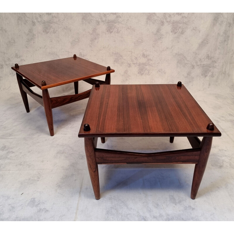 Pair of vintage rosewood coffee tables n 272 by Illum Wikkelsø, 1950