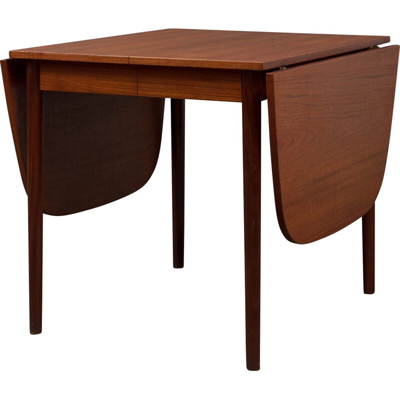 Danish extendable dining table in teak - 1960s