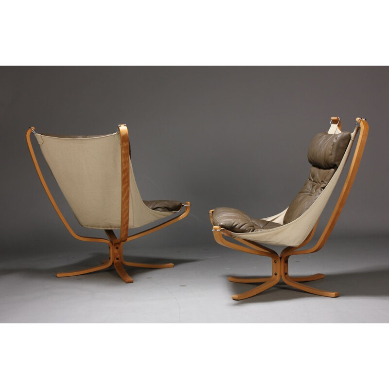 Pair of armchairs "Falcon" in leather, Sigurd RESSELL - 1970s