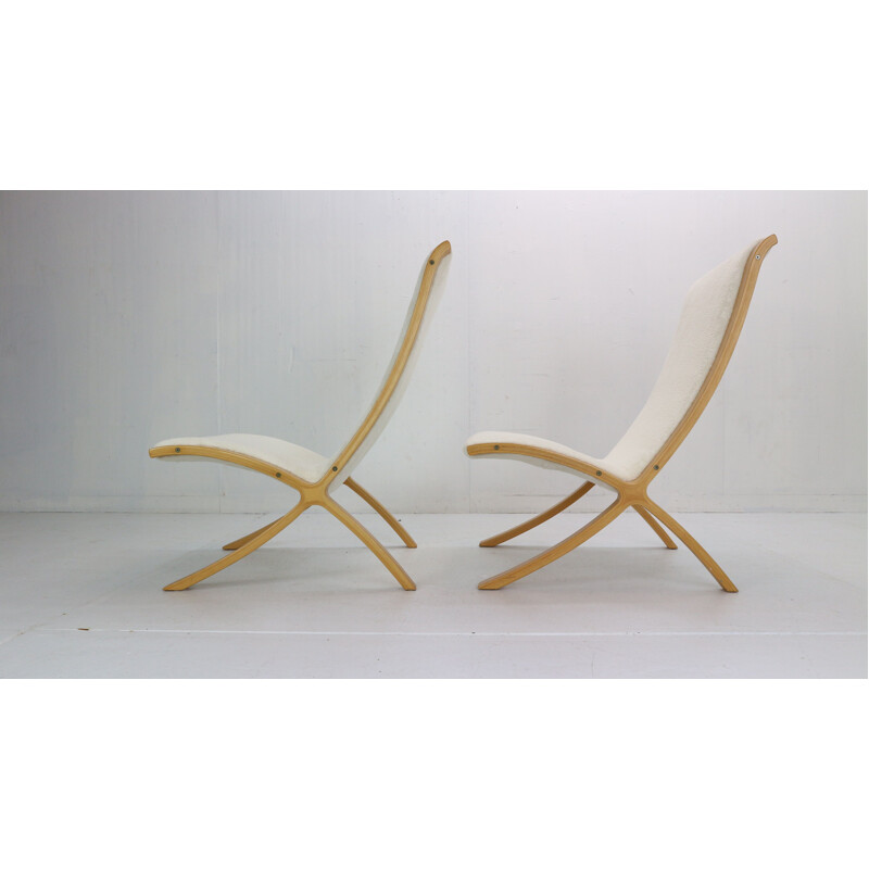 Pair of vintage beechwood armchairs by Peter Hvidt and Orla Mølgaard-Nielsen for Fritz Hansen, Denmark 1979