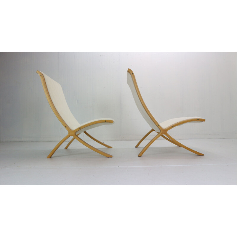 Pair of vintage beechwood armchairs by Peter Hvidt and Orla Mølgaard-Nielsen for Fritz Hansen, Denmark 1979