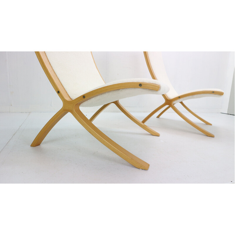 Pair of vintage beechwood armchairs by Peter Hvidt and Orla Mølgaard-Nielsen for Fritz Hansen, Denmark 1979