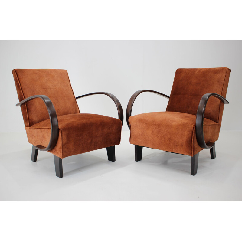 Pair of vintage armchairs by Jindrich Halabala, Czechoslovakia 1950s