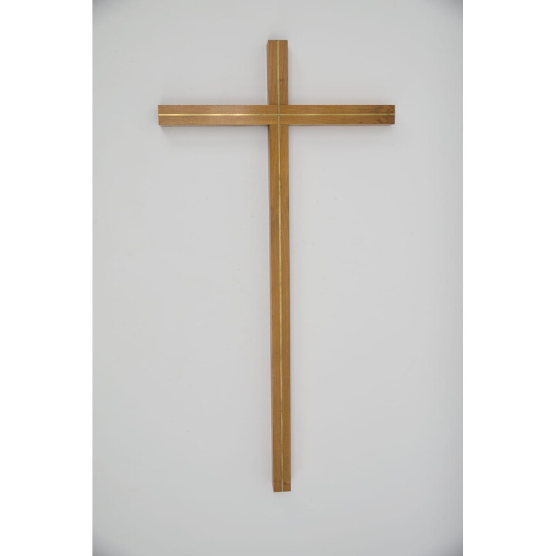 Crucifix minimaliste allemand vintage en noyer et laiton, 1960