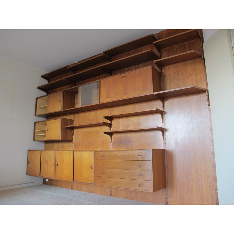 Mid century modular storage system in teak, Poul CADOVIUS - 1960s