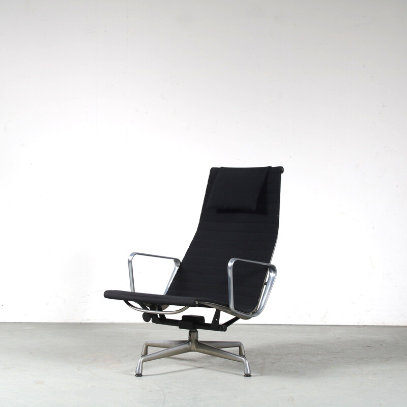 Vintage "Ea124" armchair by Charles & Ray Eames for Vitra, Germany 1970