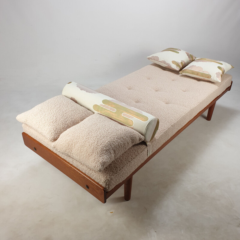 Mid-century teak daybed, Netherlands 1960s