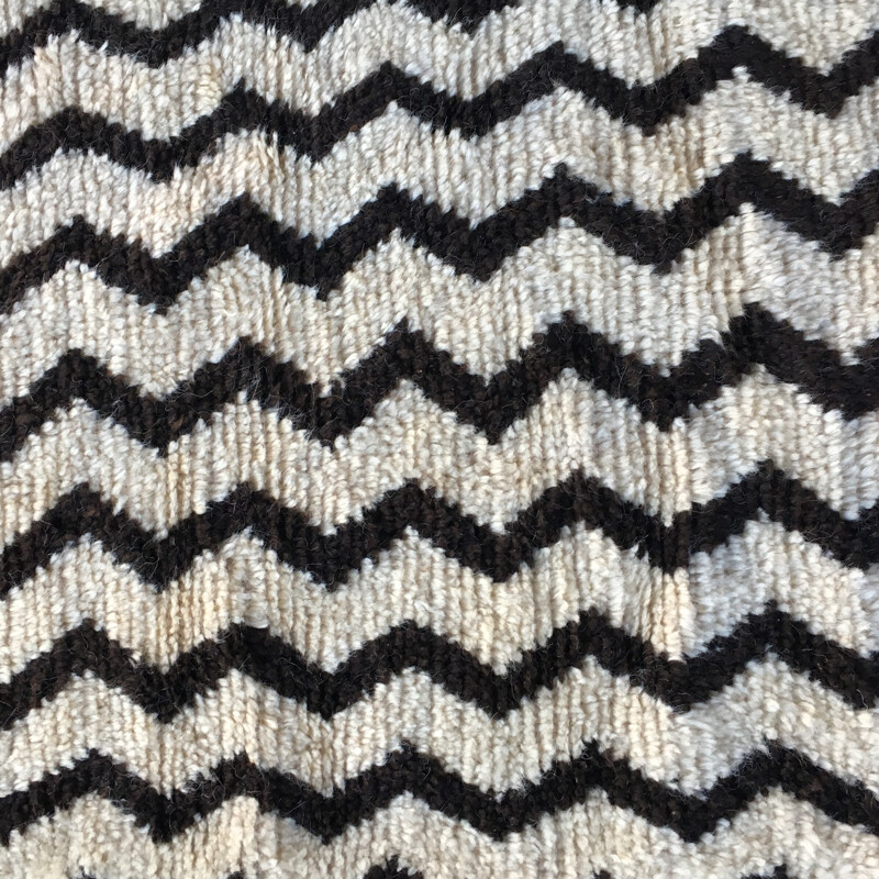 Berber carpet taznakht vintage wool, 1980