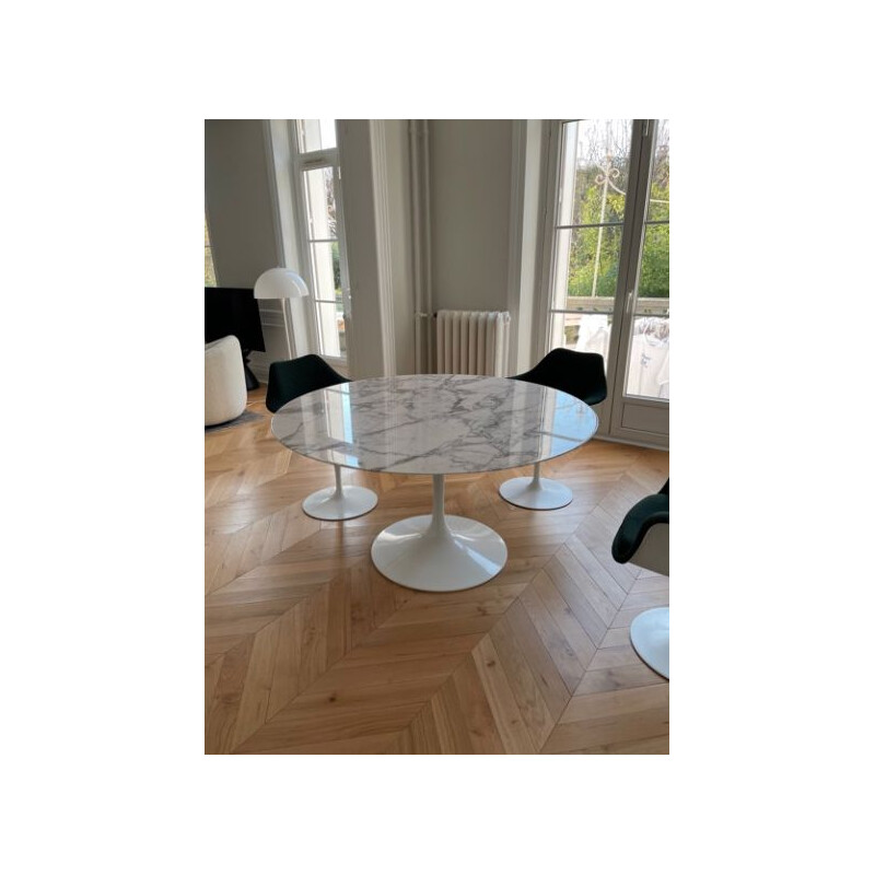 Vintage marble table by Eero Saarinen for Knoll
