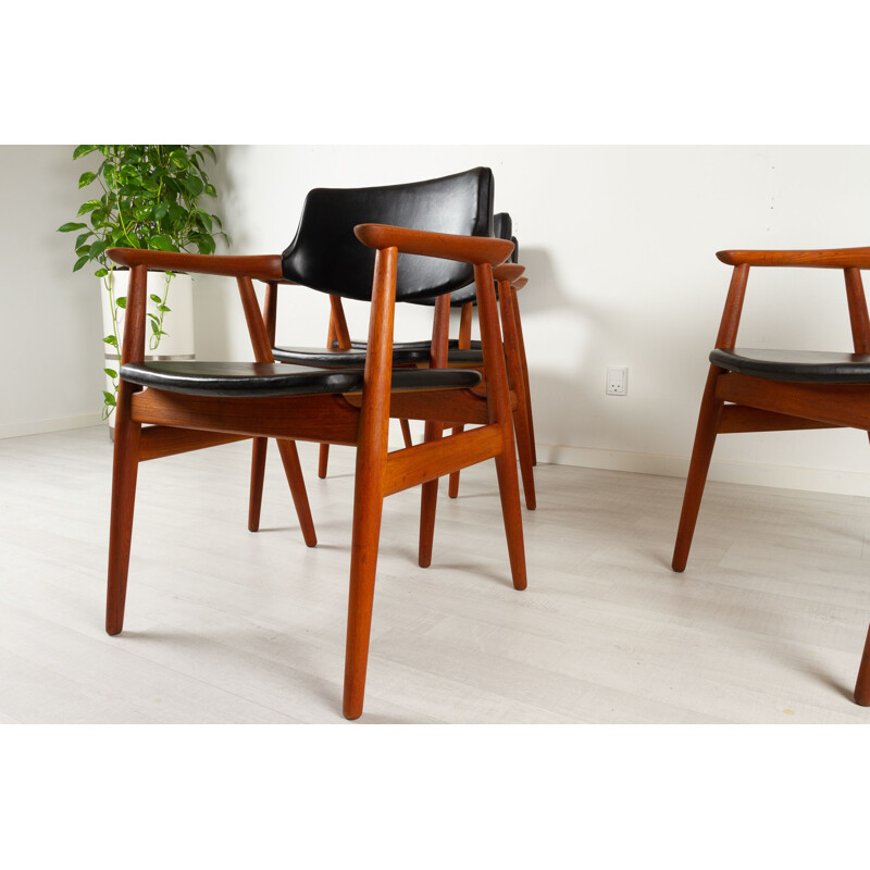 Set of 4 vintage Gm11 teak armchairs by Svend Aage Eriksen for Glostrup Møbelfabrik, Denmark 1960