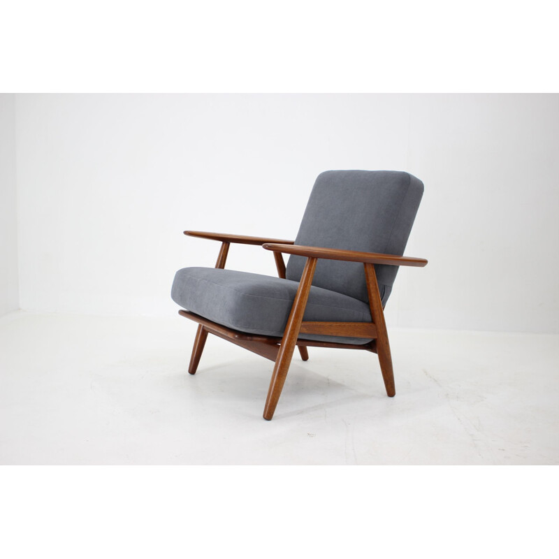 Poltrona vintage Ge-240 "Cigar" in rovere di Hans J. Wegner, Danimarca 1950