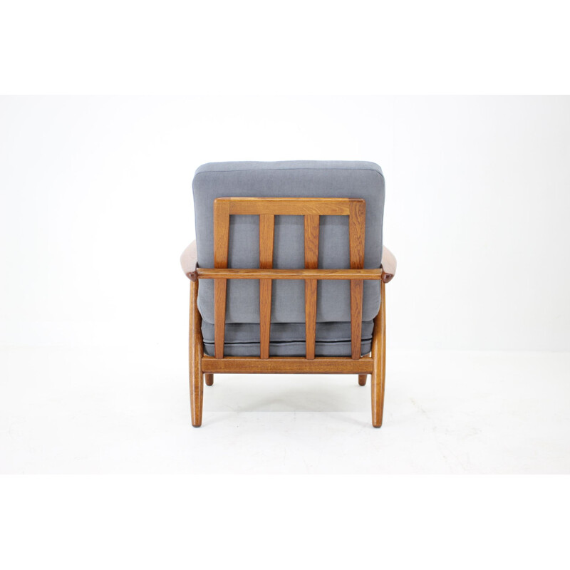 Vintage Ge-240 oakwood "Cigar" armchair by Hans J. Wegner, Denmark 1950s