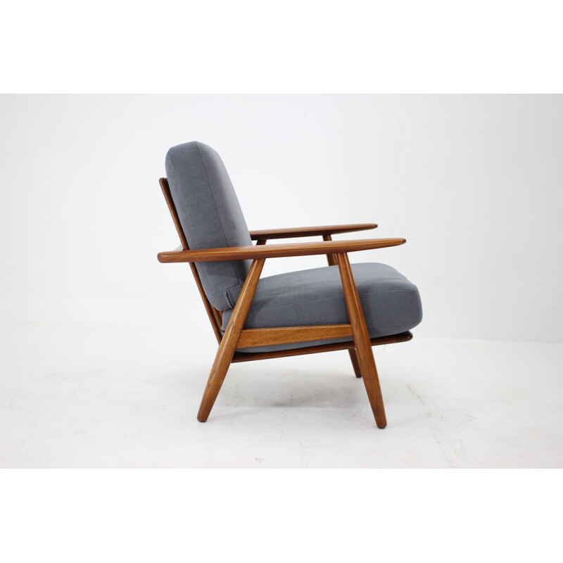 Poltrona vintage Ge-240 "Cigar" in rovere di Hans J. Wegner, Danimarca 1950