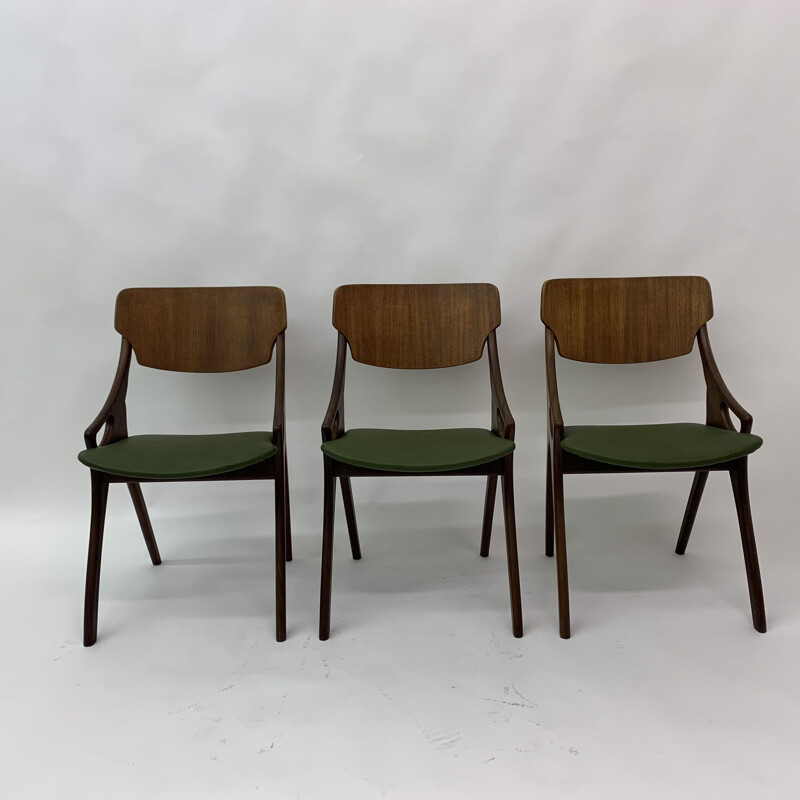 Set van 3 vintage houten stoelen van Arne Hovmand Olsen, Denemarken 1950