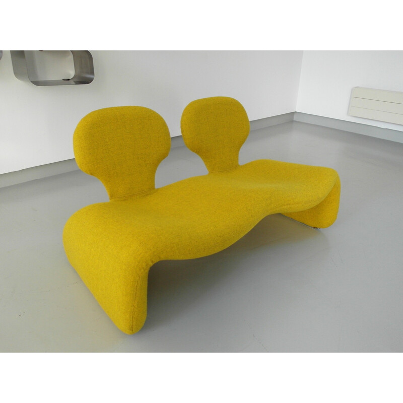 Yellow djinn settee sofa, Olivier MOURGUE - 1960s