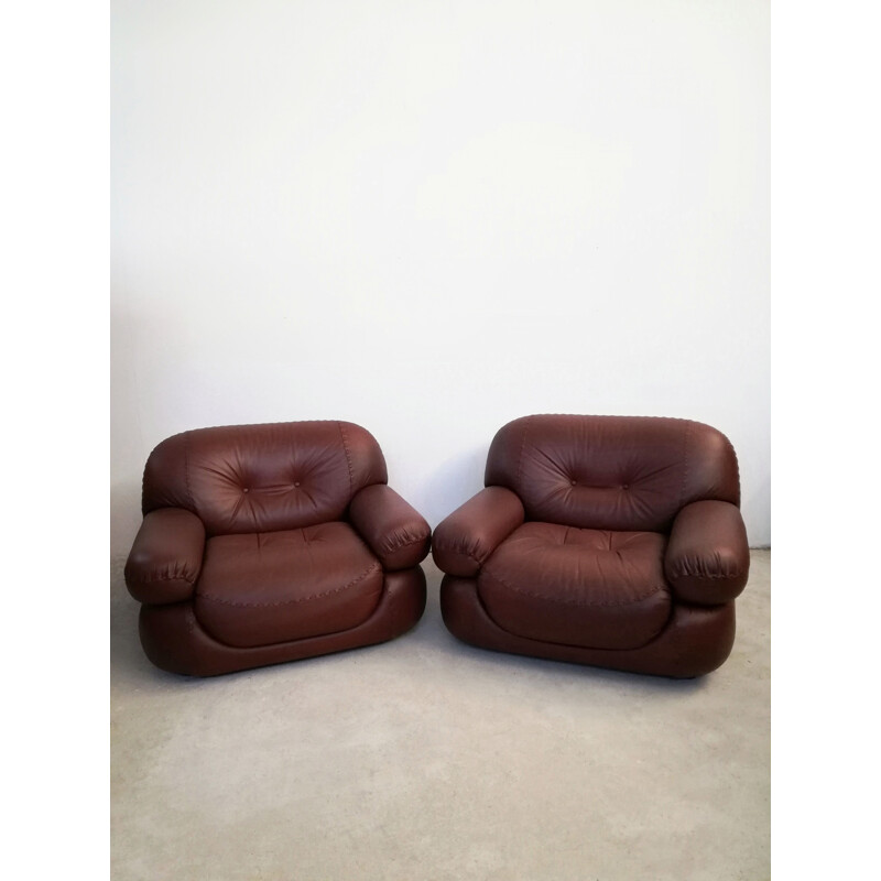 Pair of vintage leather armchairs by Sapporo for Mobil Girgi, 1970s