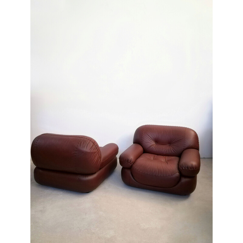 Pair of vintage leather armchairs by Sapporo for Mobil Girgi, 1970s