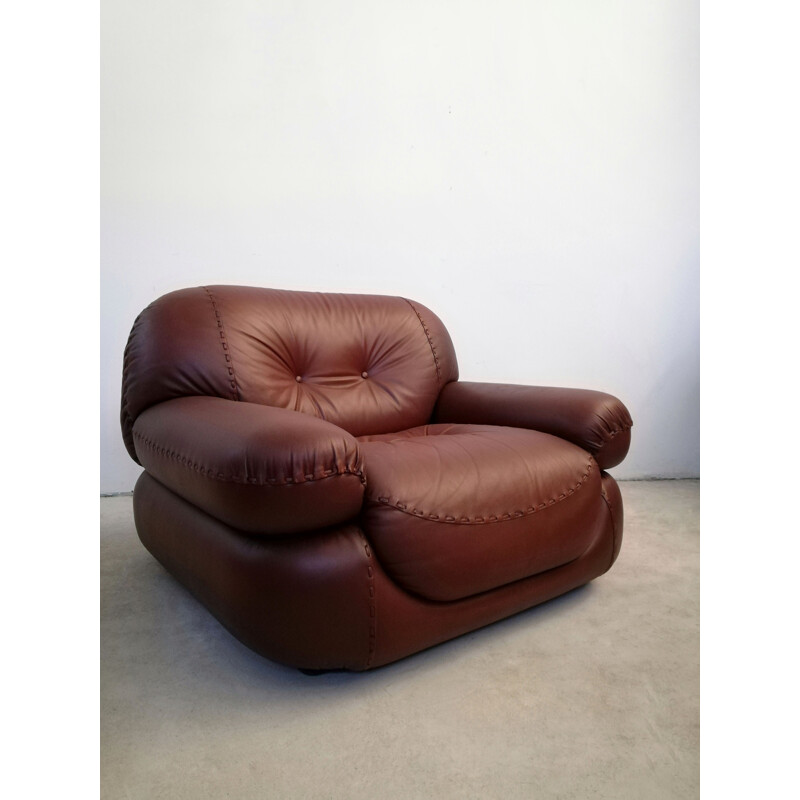 Pair of vintage leather armchairs by Sapporo for Mobil Girgi, 1970s