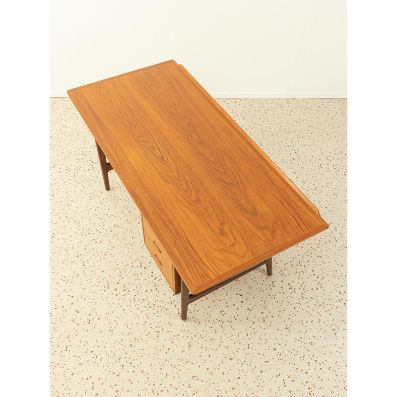 Vintage teak desk by Arne Vodder for Vamo Sønderborg, Denmark 1960s