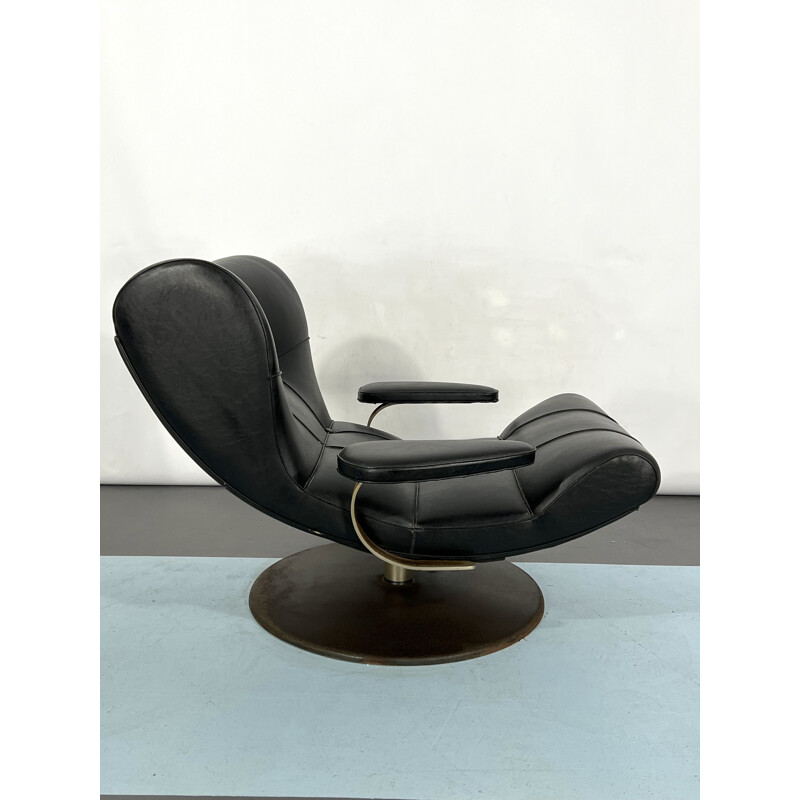 Vintage Italian black swivel armchair by Tecnisalotto, 1960