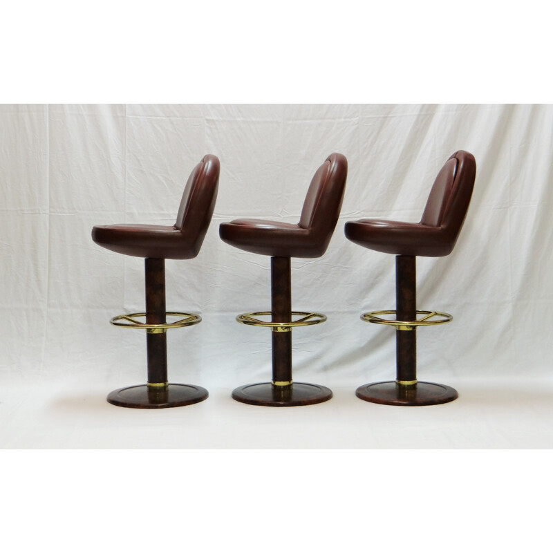 Set of 3 bar stools in red leather and brass - 1970s