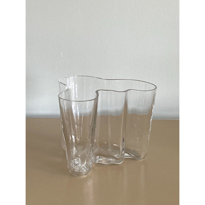 Vaso Savoy vintage in vetro trasparente 3030 di Alvar Aalto per Iittala, Finlandia