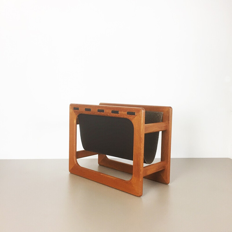 Salin Mobler magazine rack in teak - 1970s