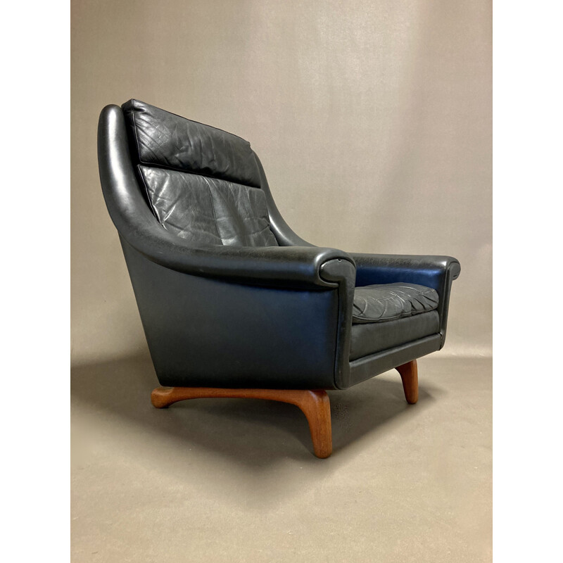 Scandinavian vintage black leather armchair by Aage Christiansen, 1950