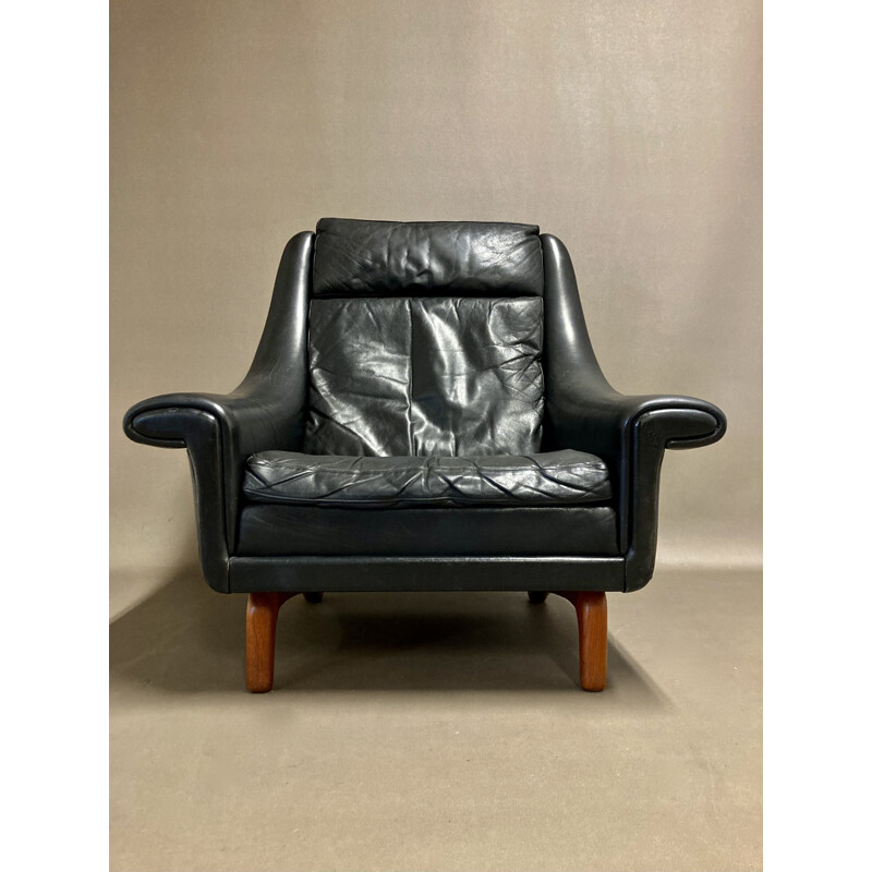 Scandinavian vintage black leather armchair by Aage Christiansen, 1950