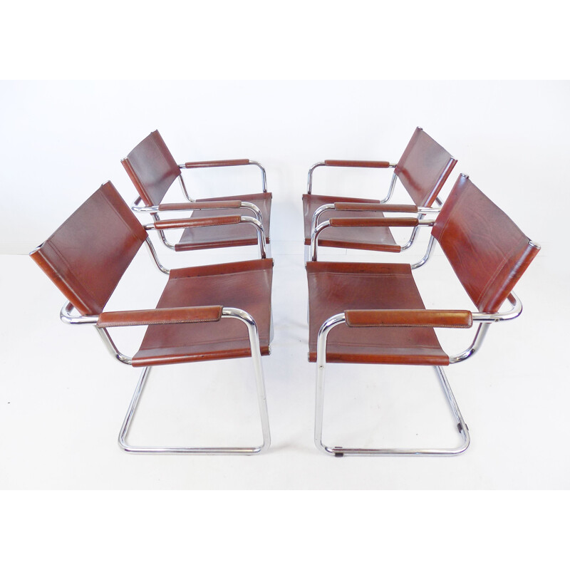 Set of 4 vintage Mg5 leather cantilever chairs by Matteo Grassi