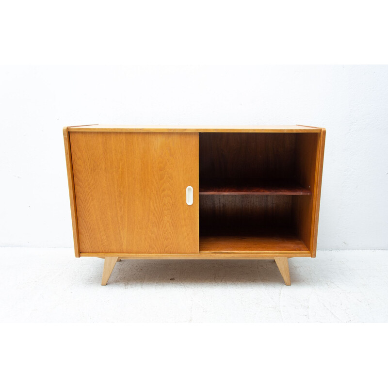 Vintage oak U-452 sideboard by Jiří Jiroutek, Czechoslovakia 1960