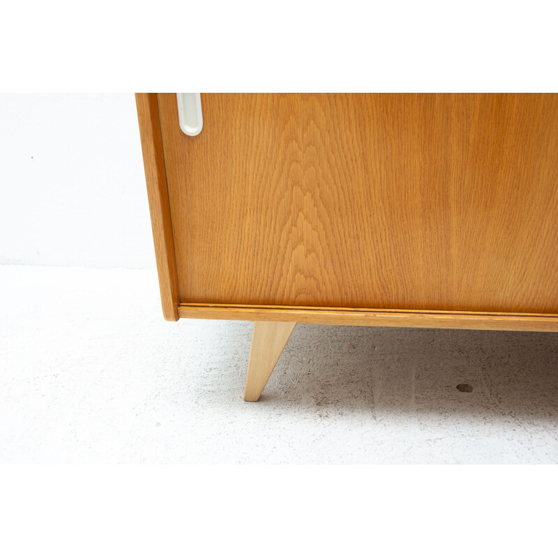 Vintage oak U-452 sideboard by Jiří Jiroutek, Czechoslovakia 1960