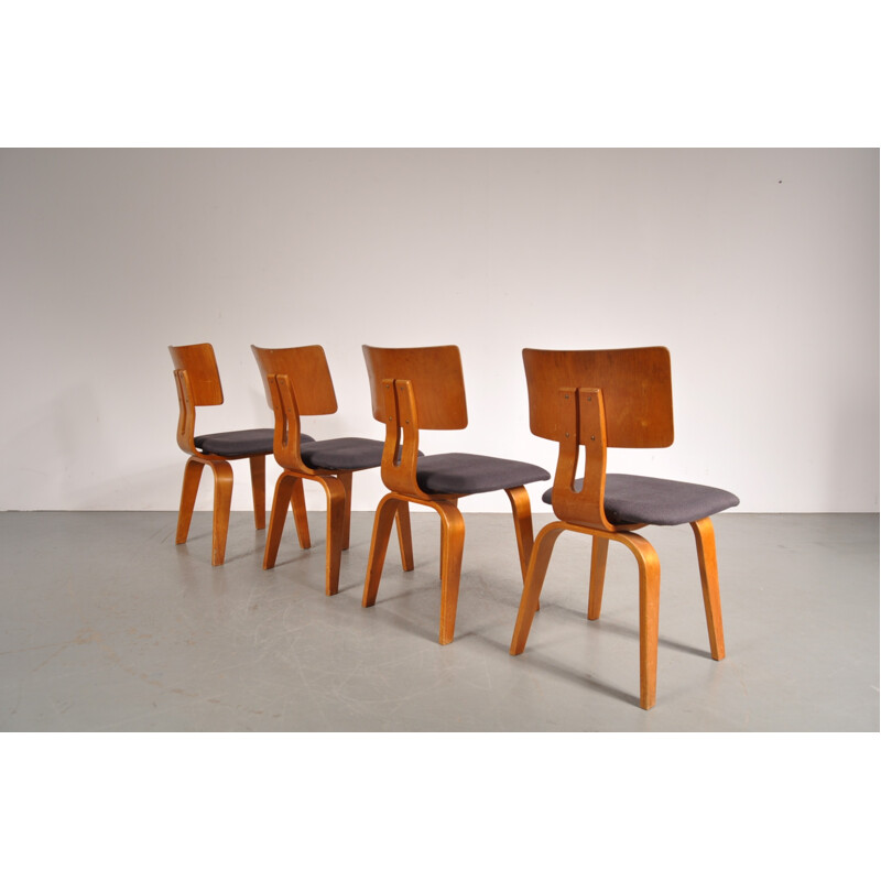 Suite de 4 chaises Pastoe en bouleau contreplaqué et tissu, Cees BRAAKMAN - 1950