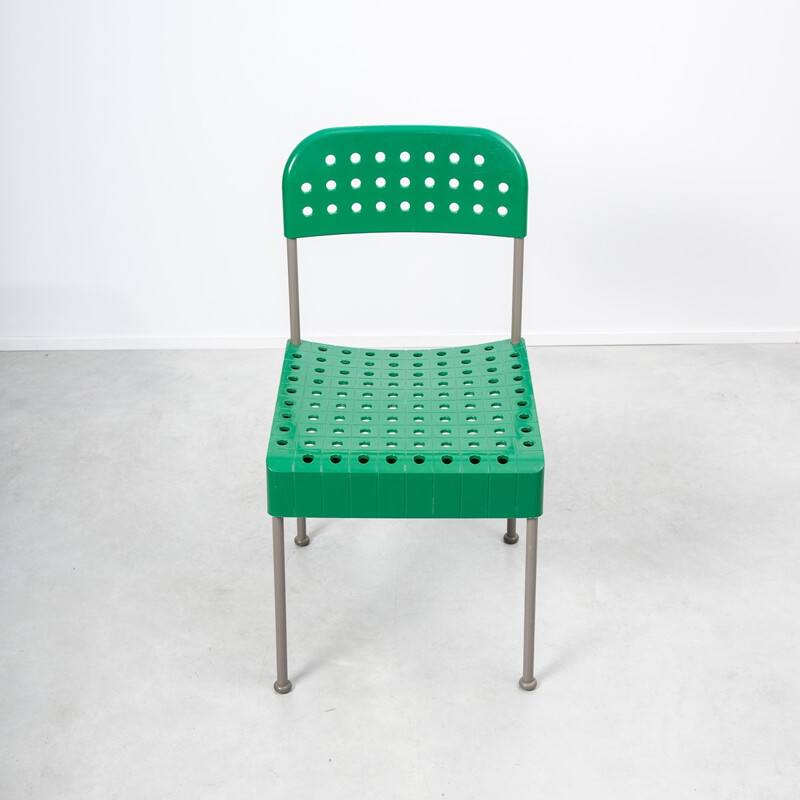 Italian Castelli chair in green plastic and metal, Enzo MARI - 1970s