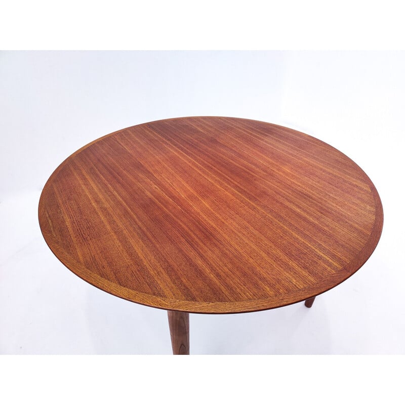 Vintage extendable table model No. 204 by Arne Vodder for Sibast Mobler, Danemark 1955