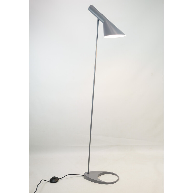 Louis Poulsen" vintage floor lamp in drawn steel by Arne Jacobsen, 1957