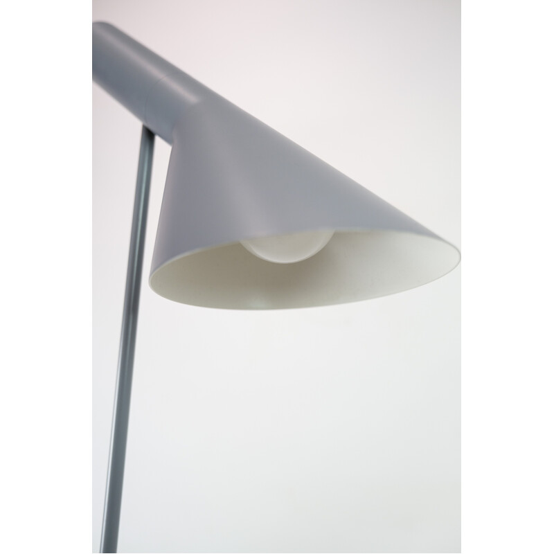 Louis Poulsen" vintage vloerlamp in getrokken staal van Arne Jacobsen, 1957