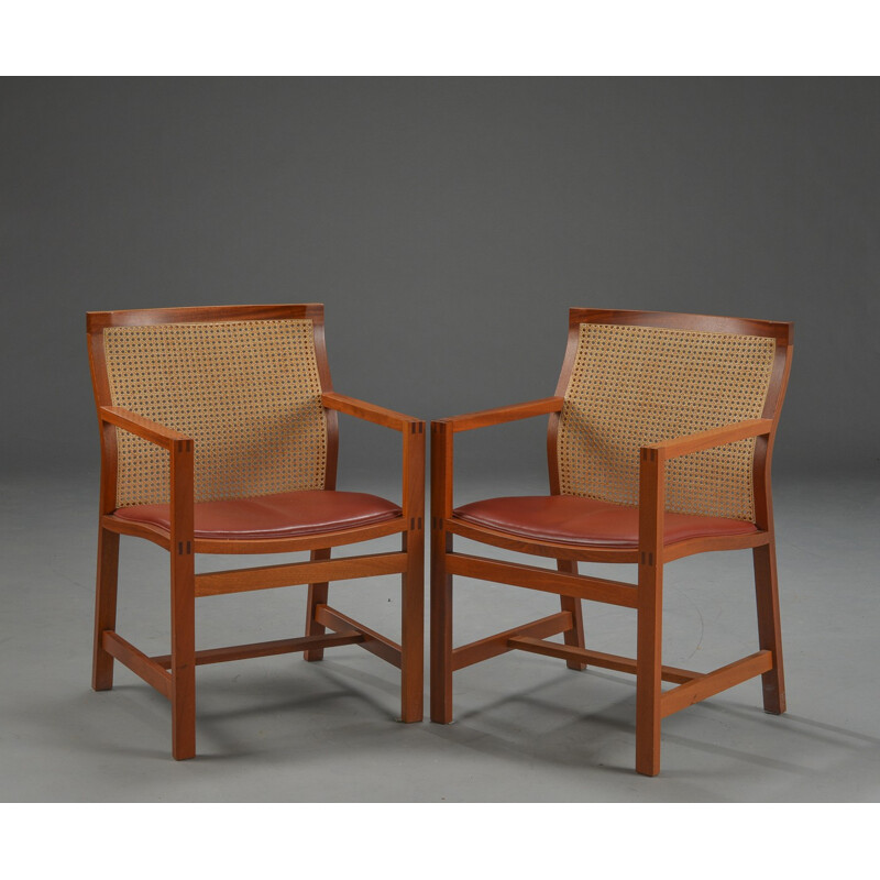 Pair of "King Series" armchairs in mahogany, Rud THYGESEN & Johnny SORENSEN - 1980s