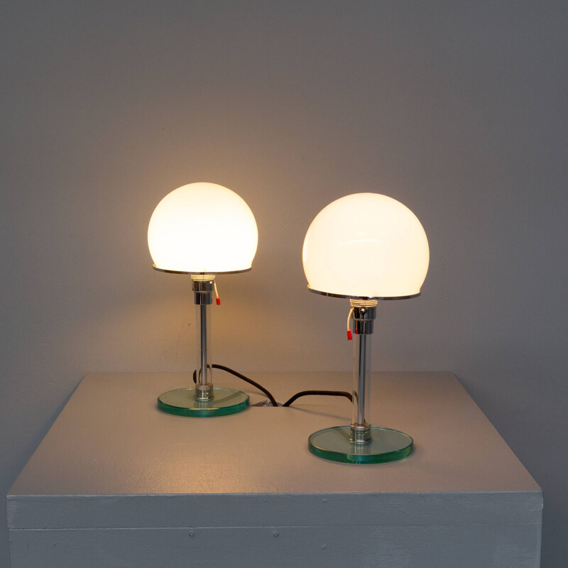 Paar vintage tafellampen "Wg 24" Tecnolumen van Wilhelm Wagenfeld