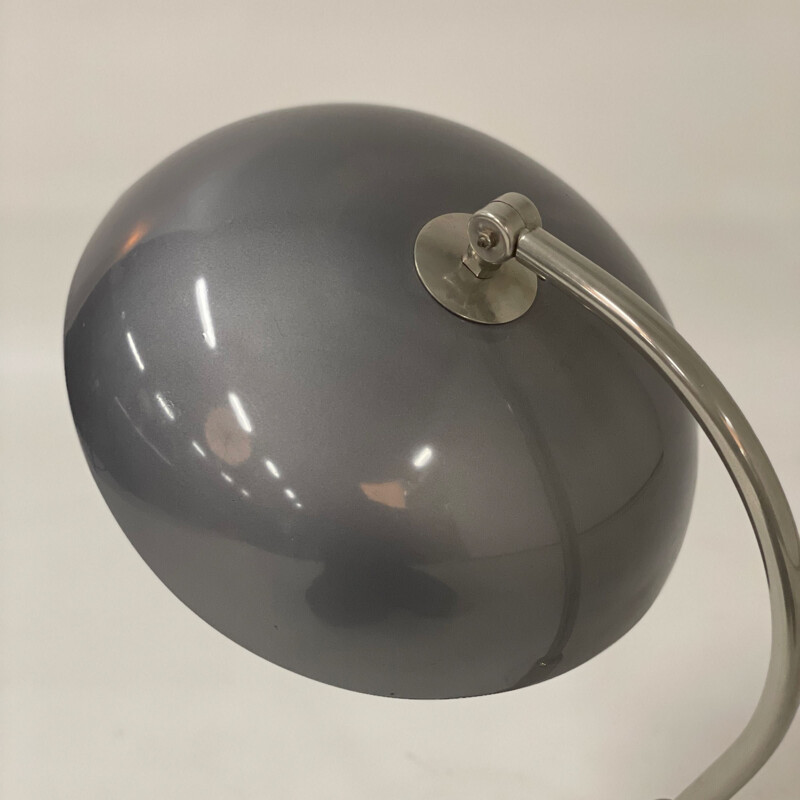 Lampada da tavolo vintage modello 144 in metallo e alluminio di H. Busquet per Hala, 1950